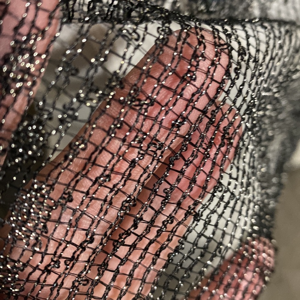 GORGEOUS Like New OSFM Elegant Black Fringe Shawl! - Picture 5 of 7